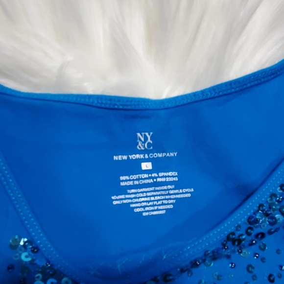 New York & Co Blue Sequin Tank Top NWOT - Picture 2 of 6